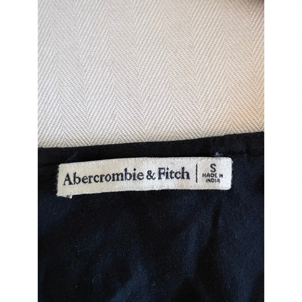 Abercrombie & Fitch Black Linen Blend Puff Sleeve Smocked Peplum Blouse‎ small